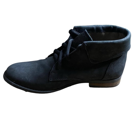 Steve Madden Black Stingrei Genuine Leather Ankle Boots - Picture 4 of 6